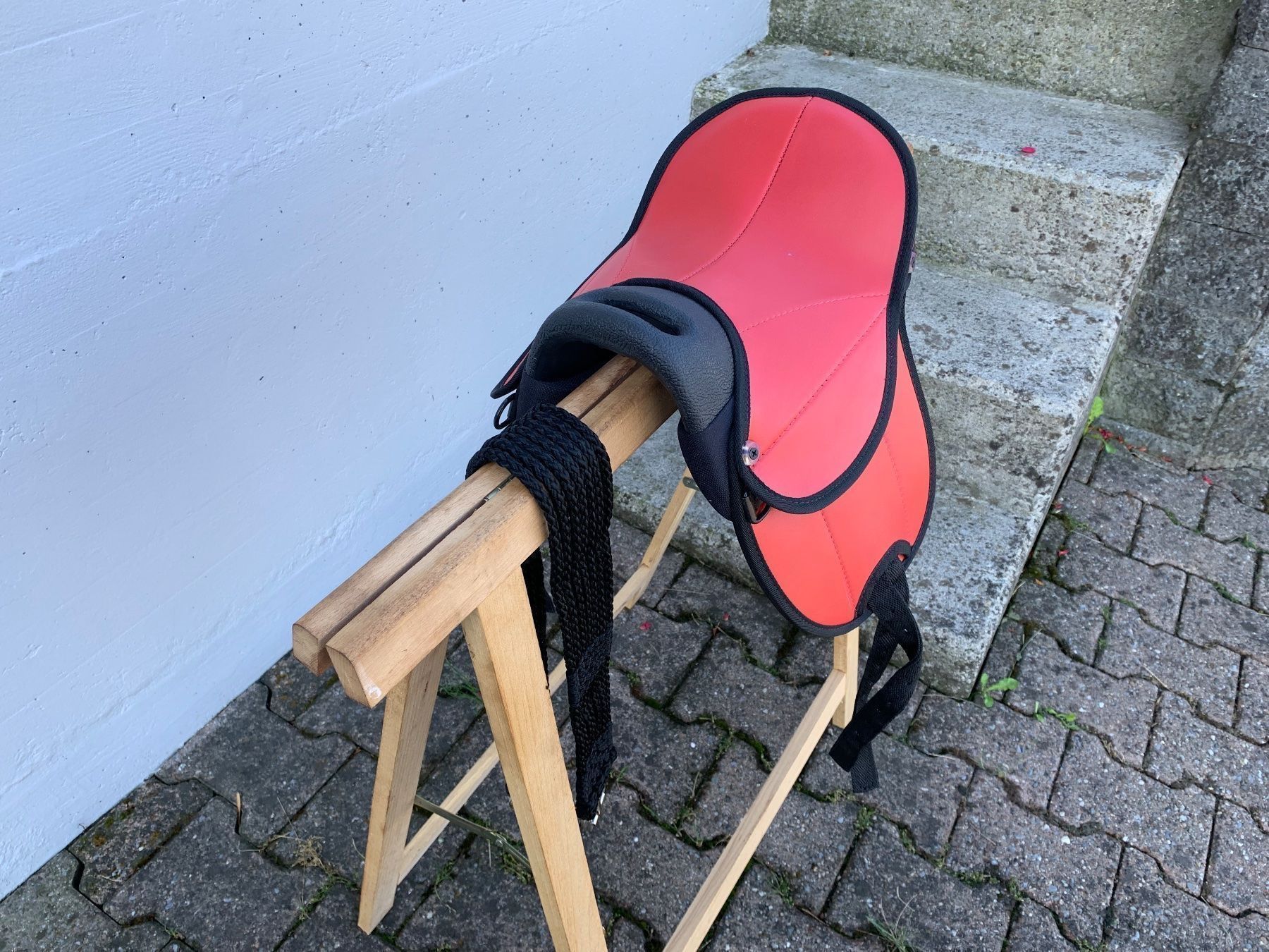 Selle & Accessori: schönes rotes Ponysätteli – Usato da Feldbach venduto da Fea1 5