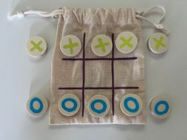 Tic-Tac-Toe von Coop Hello Family