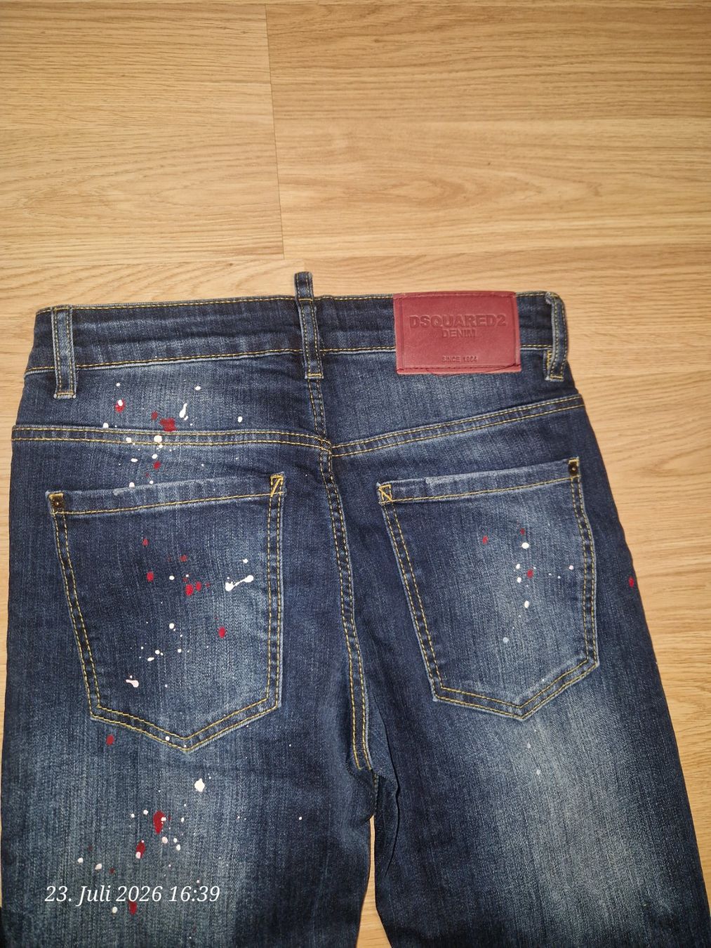 Dsquared2 Jeans: DSQUARED2 jeans gr 44 – Gebraucht aus Frauenfeld von Steiner0412 2