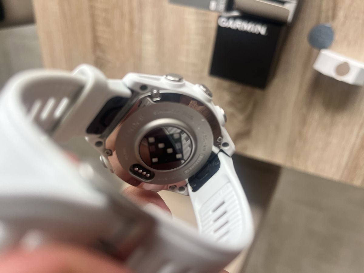 Garmin Orologi: Garmin Fenix 8 43mm – Usato da Vouvry venduto da zin_v6pr 4