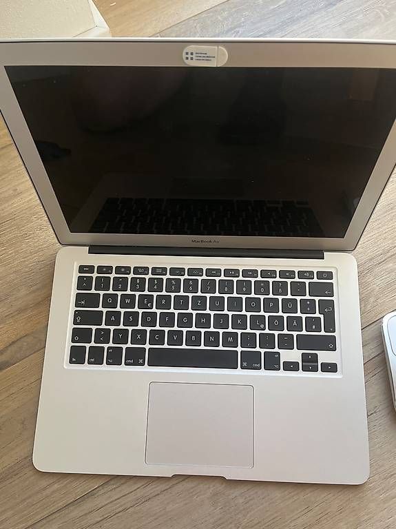 Portables: MacBook Air (13 Zoll), 2014 – D'occasion à St. Gallen par mac_8rtz 1