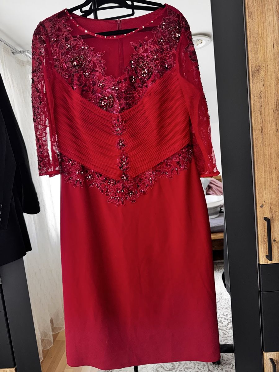 Kleider: Damen Kleid – Gebraucht aus Weite von Quarantino 1