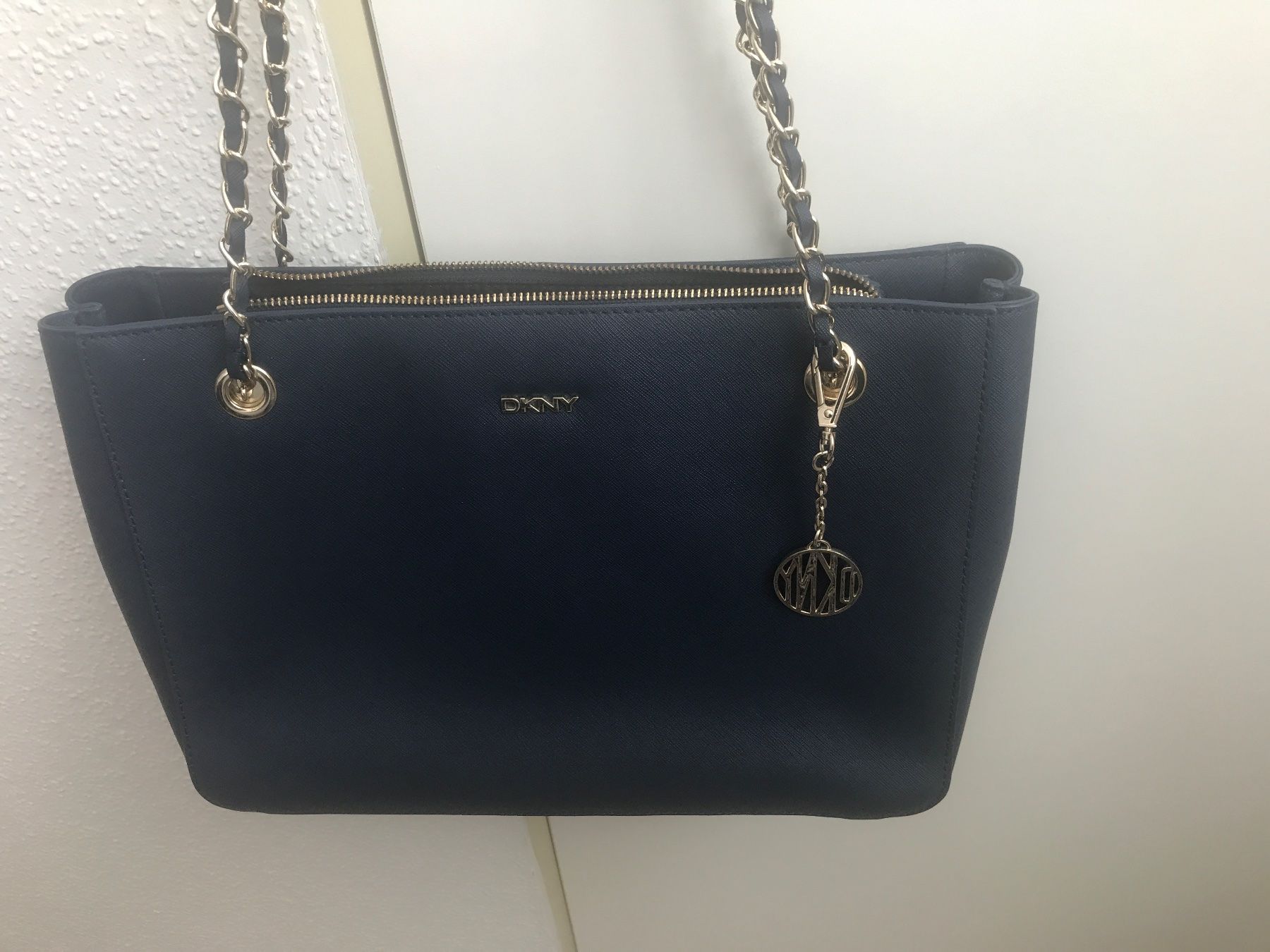 DKNY Borse da donna: DKNY Tasche – Nuovo (secondo la descrizione) da Wettingen venduto da Andres54 2