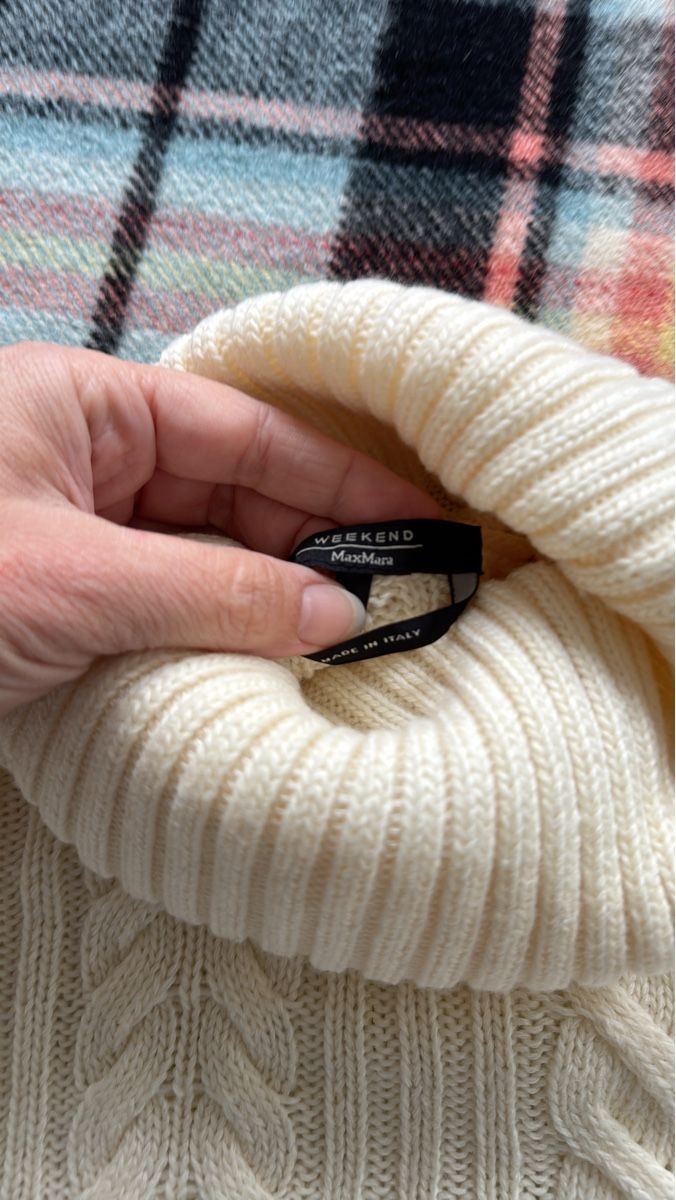 Max Mara Maglioni & Felpe: Weekend MaxMara Strickpullover in Creme Grösse M – Usato da St. Gallen venduto da Schimschon 1