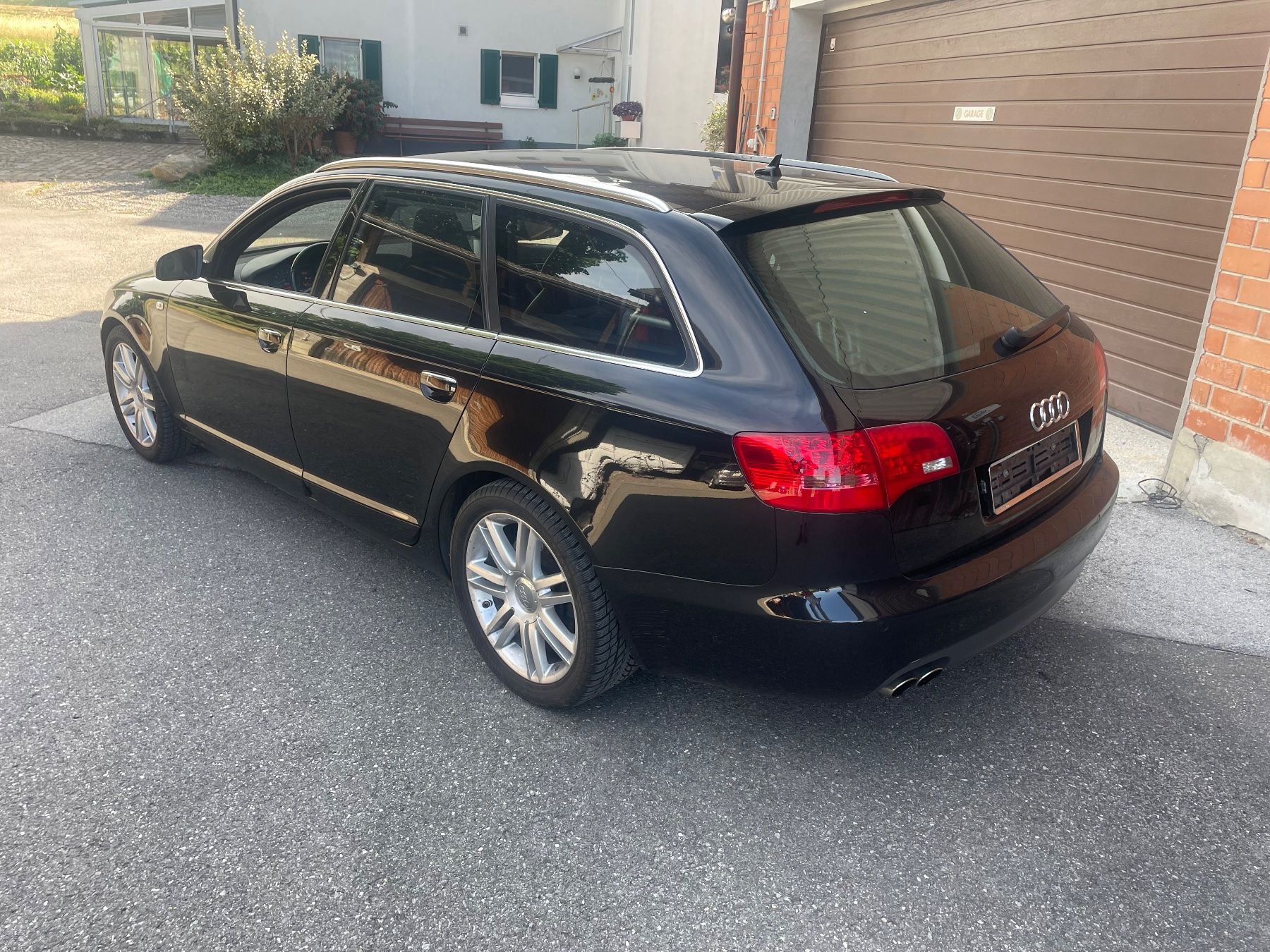 Audi Autos: Audi S6 5.2 V10 Quattro – Gebraucht aus Heitenried von Alpuchalb 2