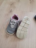 Turnschuh Nike Gr. 23.5