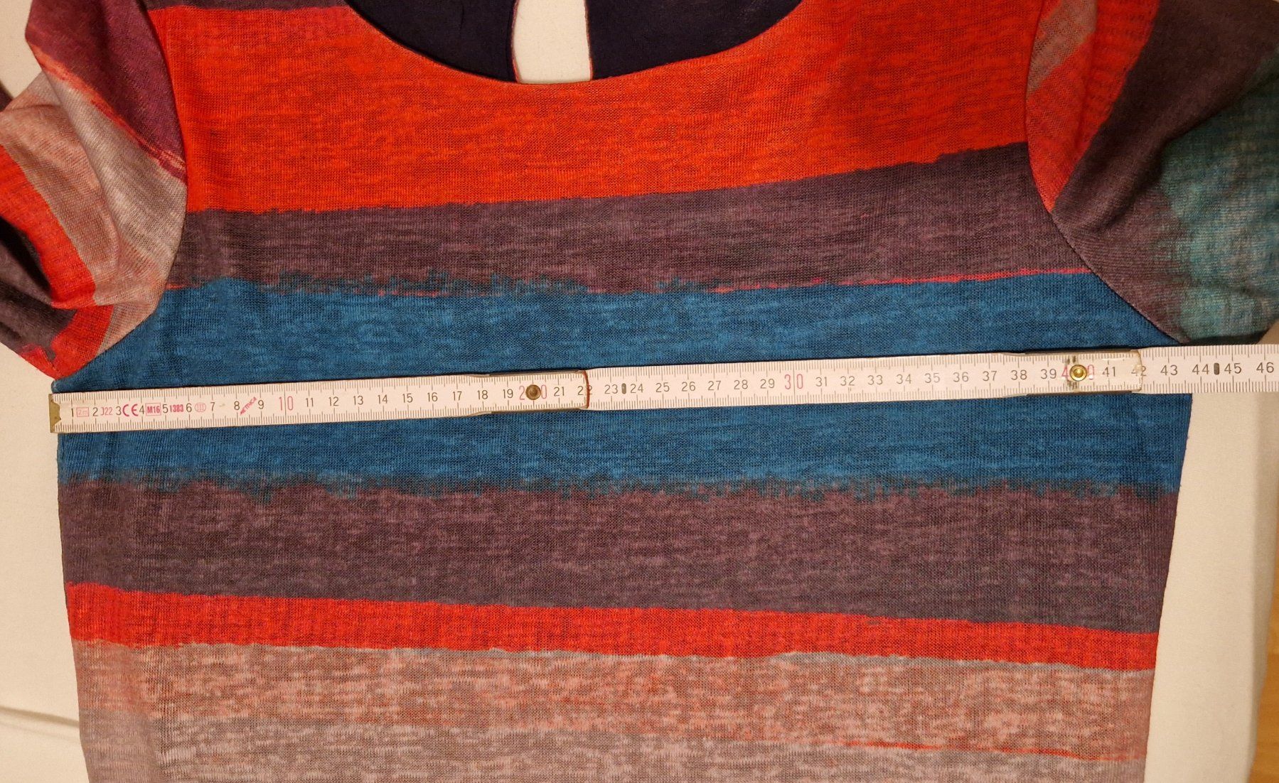 Desigual Vestiti: Robe Desigual rayée multicolore taille M – Usato da Bercher venduto da Dusudouest 5