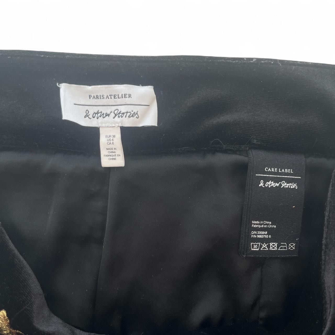 Other Stories Pantaloni: Schwarze Samt Culotte mit Ginkoblättern Grösse 38 – Usato da Zürich venduto da lil_rxs5 4