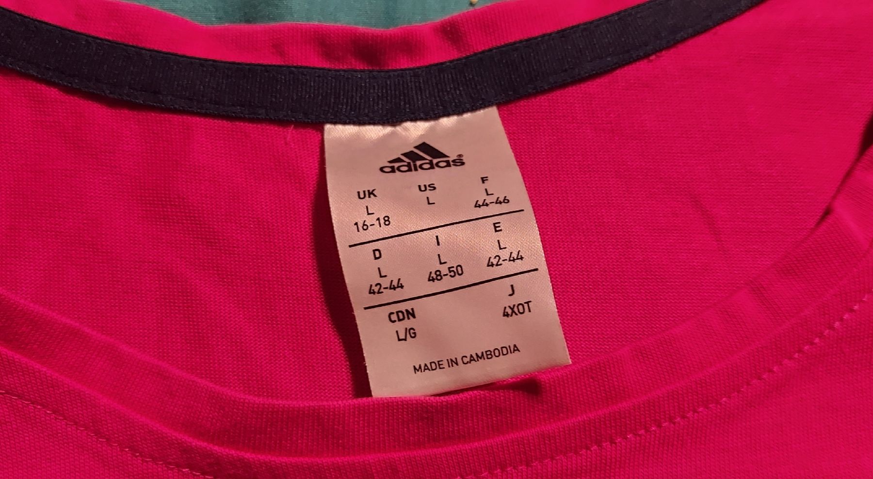 Adidas T-shirt: Adidas & Puma T-Shirts – Nuovo (secondo la descrizione) da Liestal venduto da swary007 4