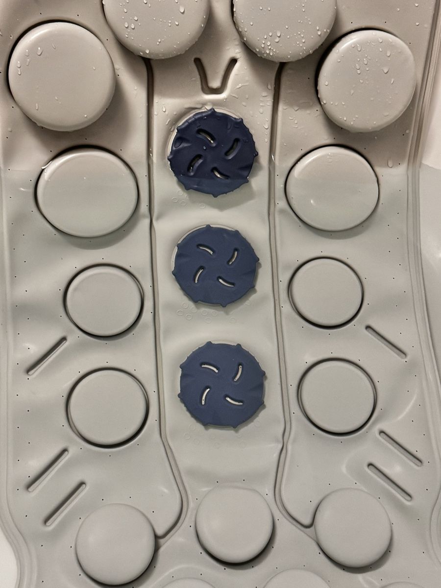 Dispositivi per massaggi: Hydromassage Sprudelmatte – Usato da Eschenbach SG venduto da Kitka01 5