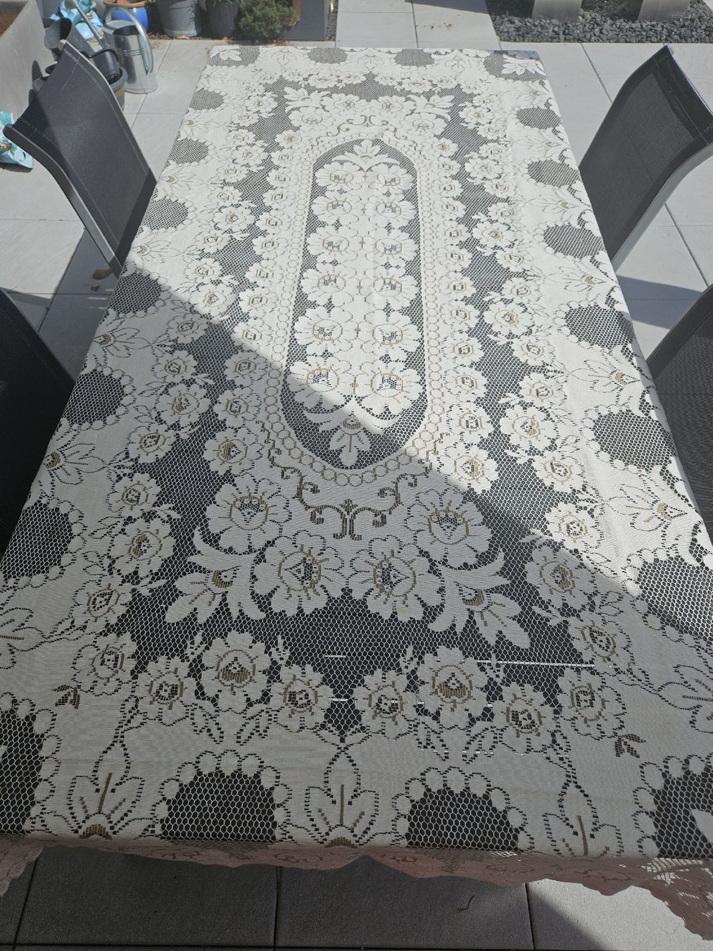 Altra biancheria da tavola: Wunderschöne Vintage Tischdecke mit Blumenmuster – Usato da Kloten venduto da Tacha_gb