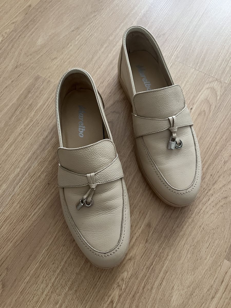 Scarpe da donna: NEW Leather Loafers, size 38, Beige – Nuovo (secondo la descrizione) da Vevey venduto da Aiaram_059k 3
