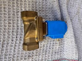 Danfoss Magnetventil Messing Gehäuse blau guter Zustand fli