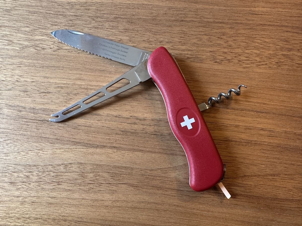 Victorinox Coltelli tascabile: 8 Stück Victorinox Käsemesser – Nuovo (secondo la descrizione) da Mauren venduto da meiedan 2