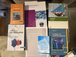 Diverse Bücher Qualitätsfachmann