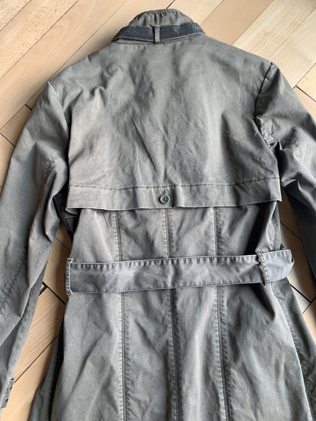 Cappotti: Trenchcoat von Blonde No.8 – Usato da Zürich venduto da natbae 4