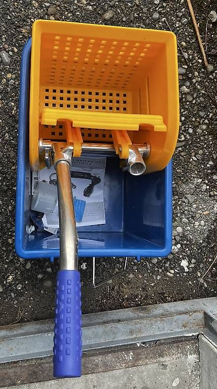 Sonstiges für Haushalt & Wohnen: ERLEICHTERUNG GEFÄLLIG? Profiputzeimer mit Hebel – Neu und originalverpackt aus Breitenbach von aya_w5x7