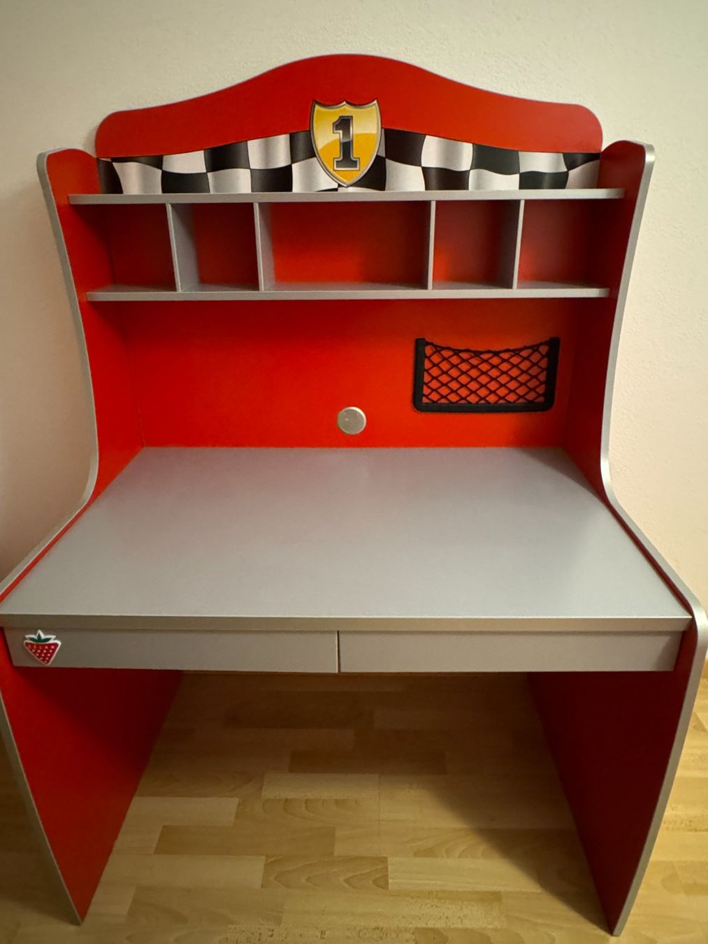 Betten: Autobett, Schrank & Schreibtisch SET – Gebraucht aus Suhr von Tina111 7