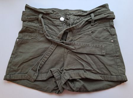 Coole Shorts von Amisu / Gr. 36 / NEU!