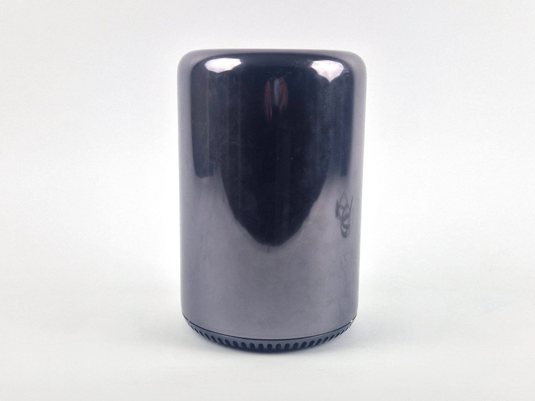 Apple PC: Apple Mac Pro (Late 2013) – Usato da Basel venduto da Restwert_Basel 2