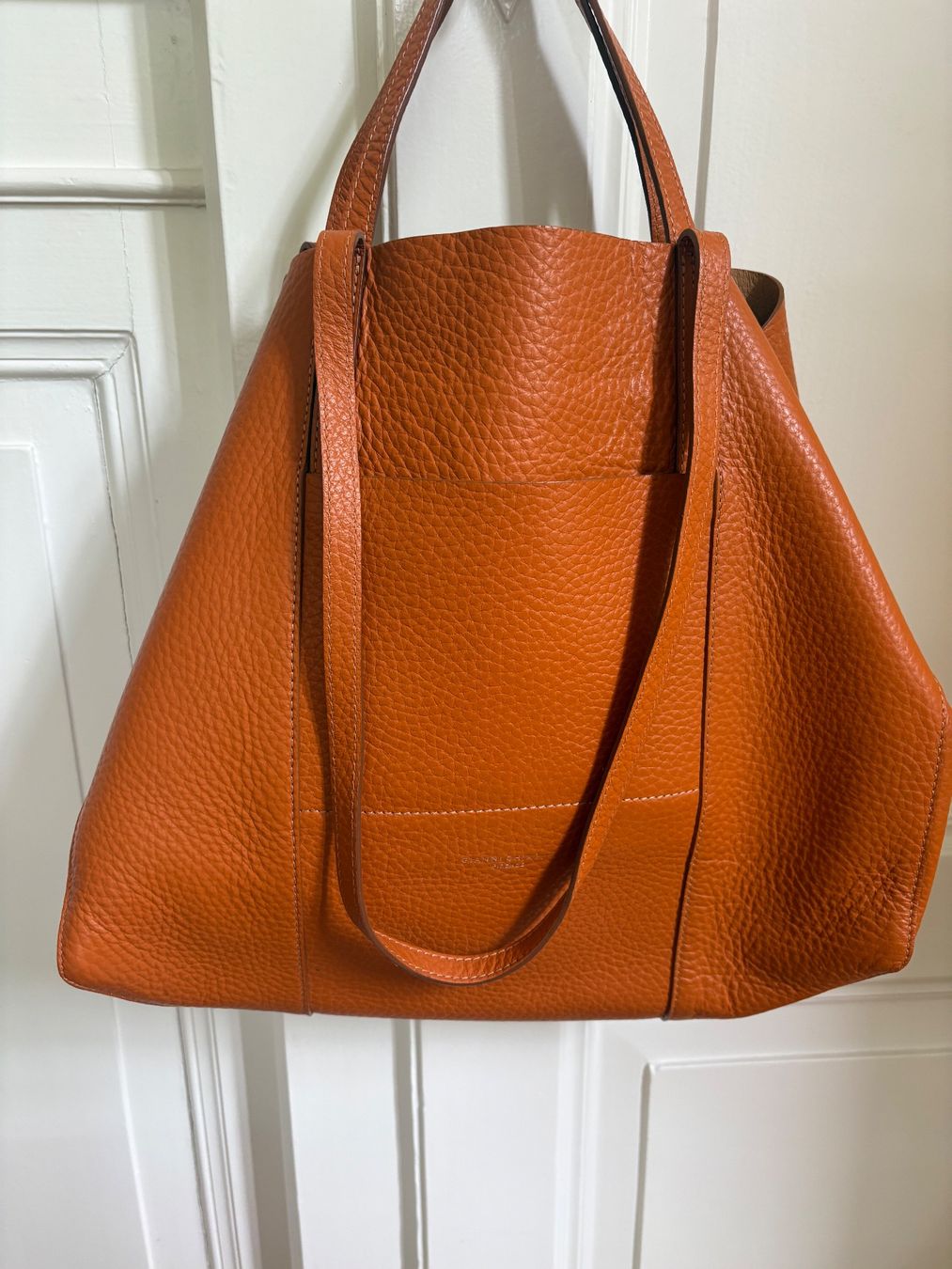 Gianni Chiarini Sacs femmes: Gianni Chiarini Ledershopper Superlight – D'occasion à Zürich par Minimalista 5
