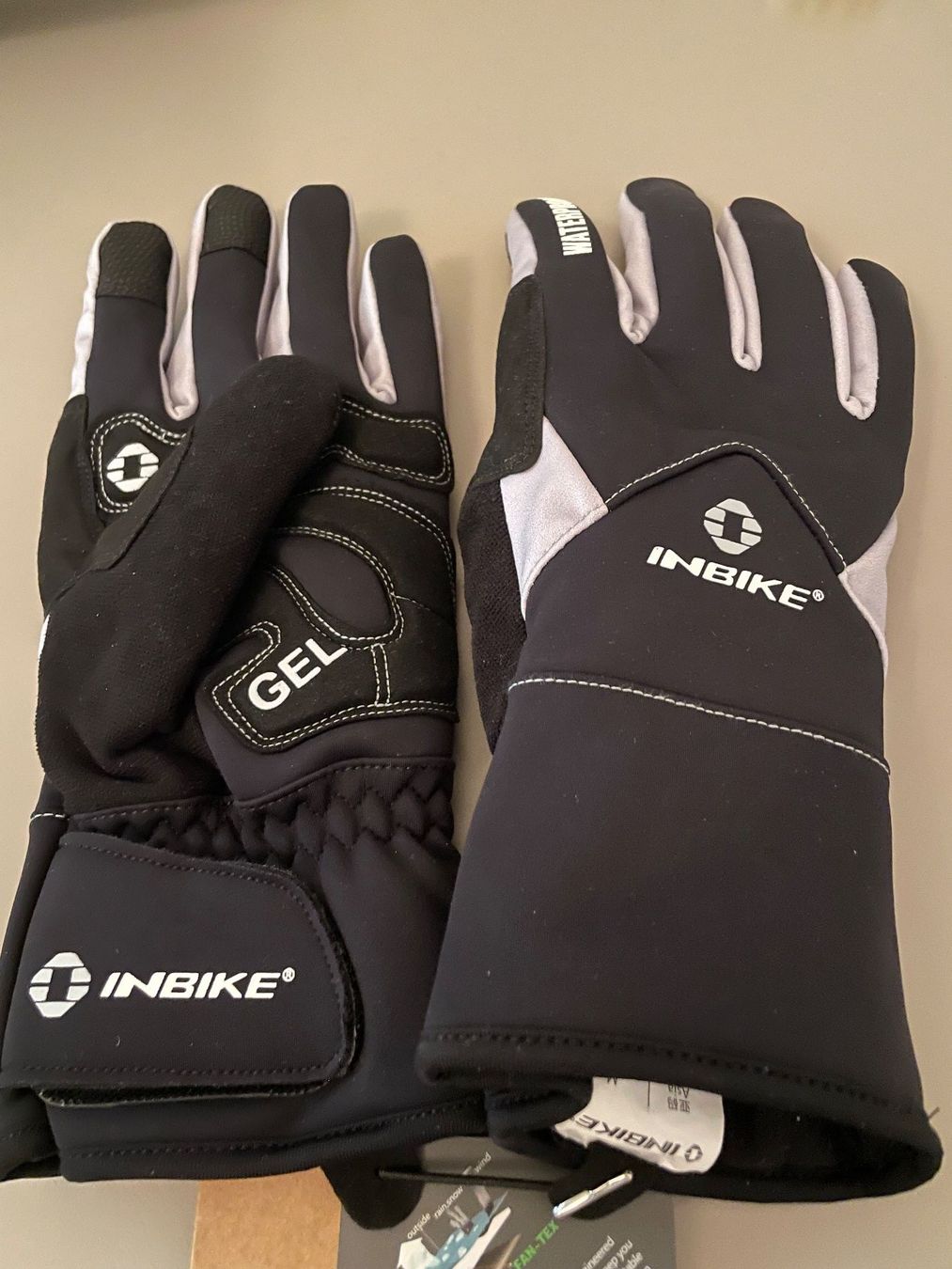 Guanti & manicotti: Neue Winter-Sporthandschuhe - Grösse S – Nuovo (secondo la descrizione) da Magden venduto da Blackcat0001