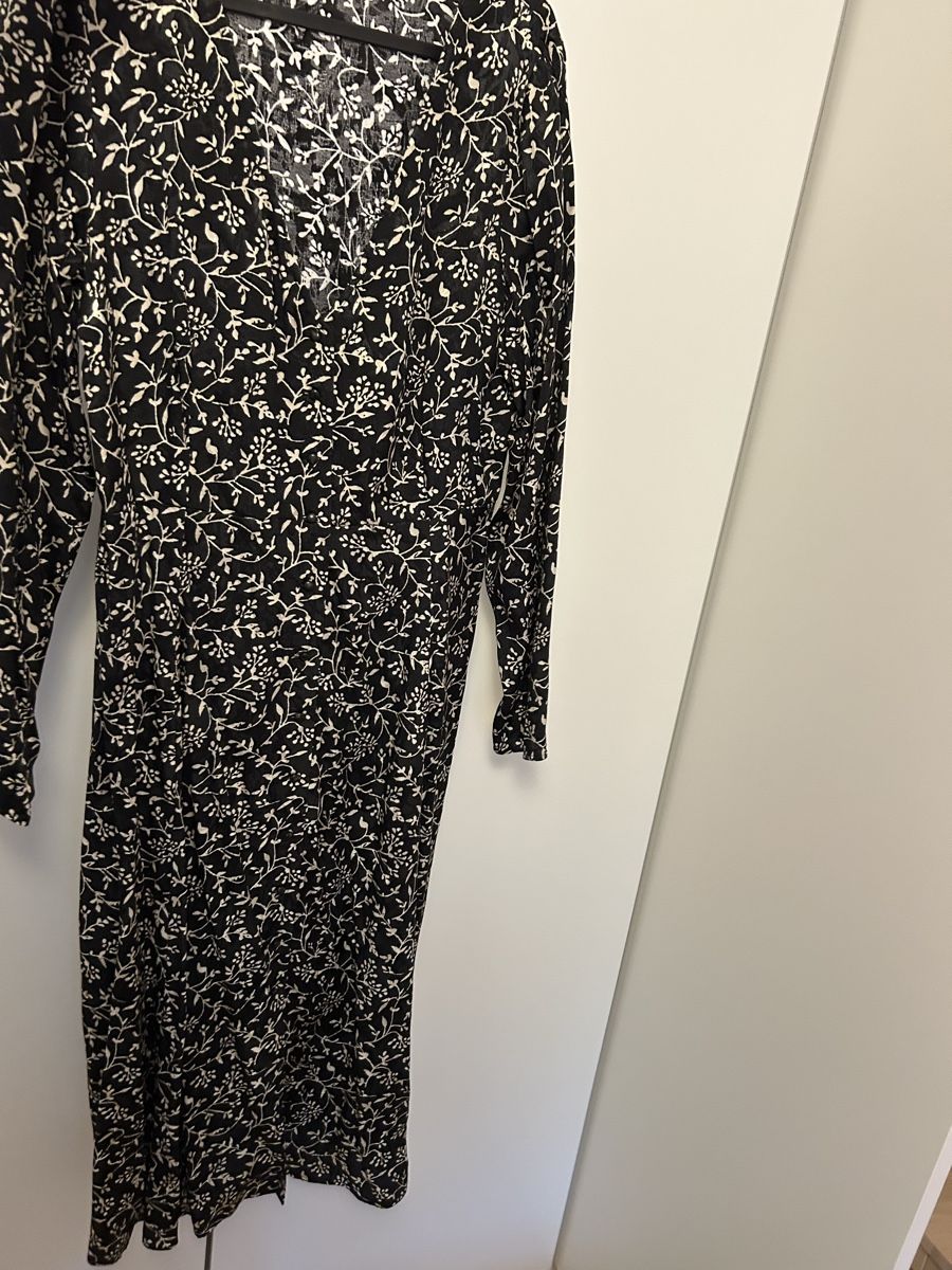 Sezane Vestiti: Sezane Kleid, Größe 40 – Nuovo (secondo la descrizione) da Zürich venduto da cla_g627 3