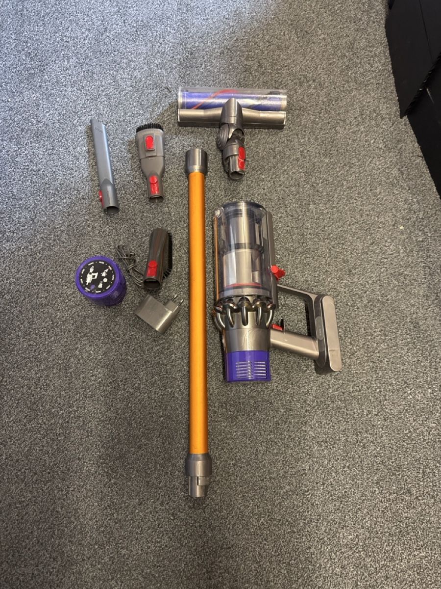Dyson Aspirapolveri & Accessori: Dyson V10 absolute – Usato da Landquart venduto da Nnf007 3