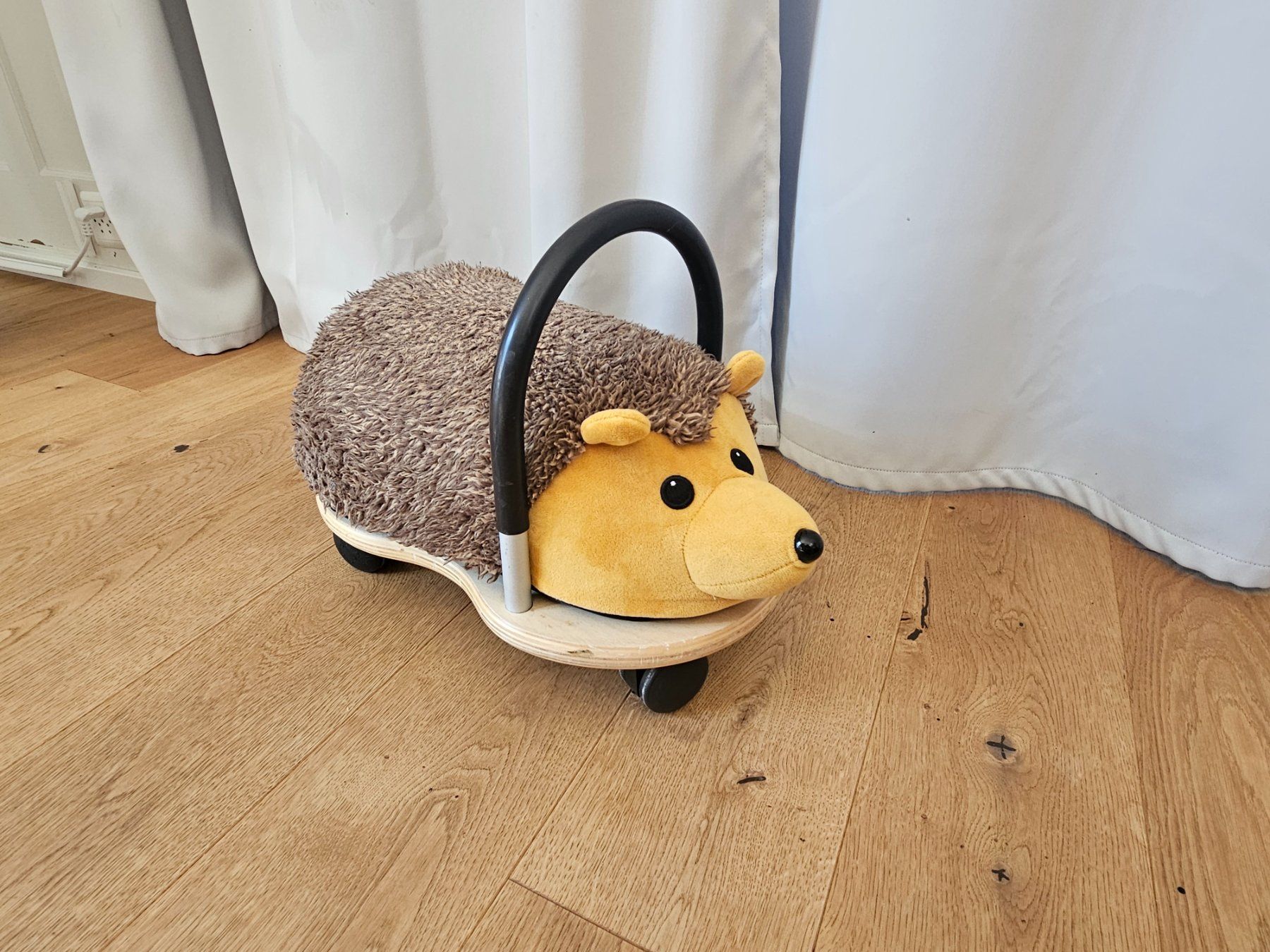 Veicoli per bambini: Wheely Bug Igel – Usato da Winterthur venduto da dobeh