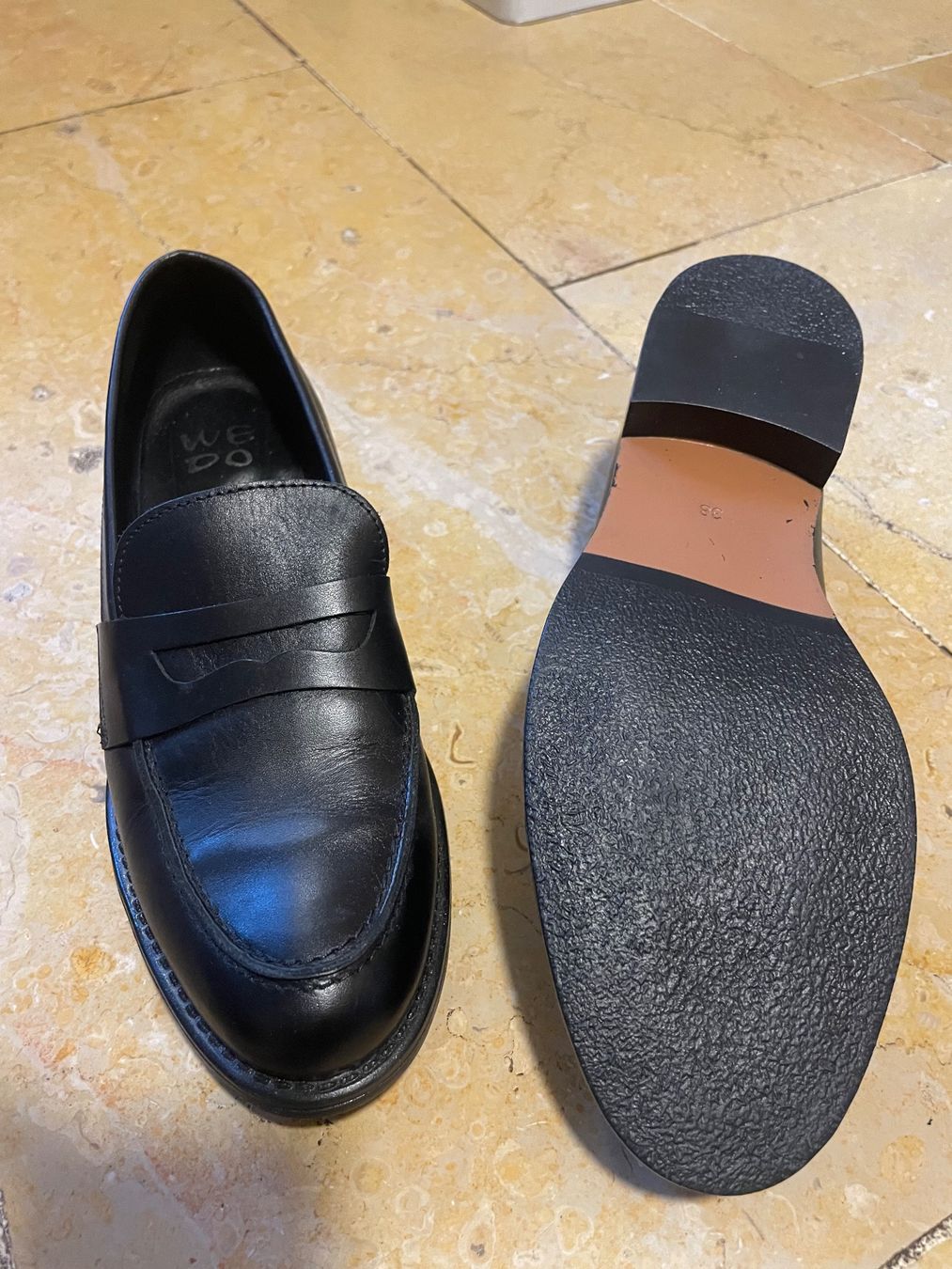 Scarpe da donna: Schwarze Leder Loafer WE DO Gr. 38 – Usato da Zürich venduto da Chr_81 1