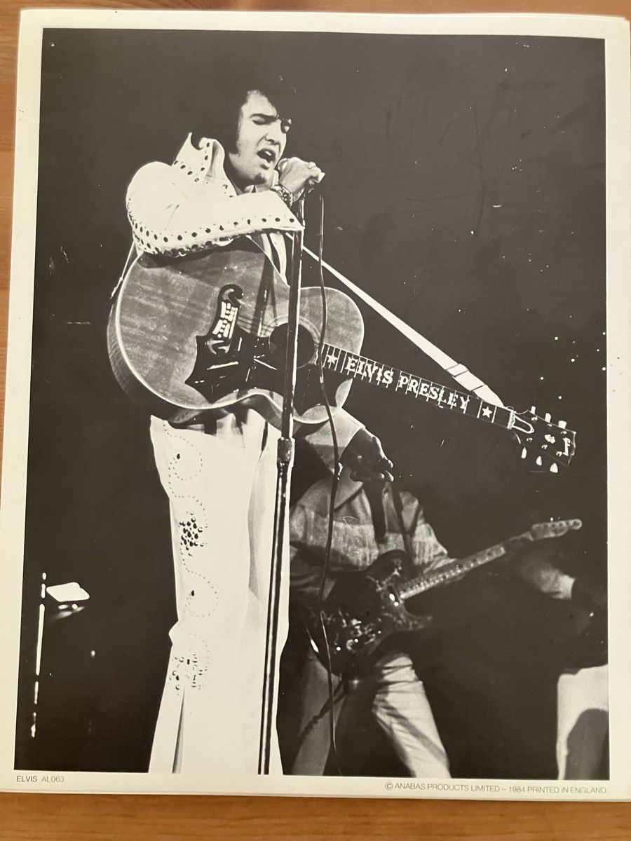 Posters & Illustrations: Elvis foto – D'occasion à Bettwiesen par Jumpingfox