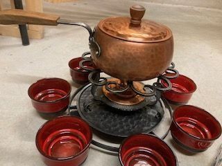 Set di piatti: Fondue-Set – Usato da Hochfelden venduto da sim_l7wp