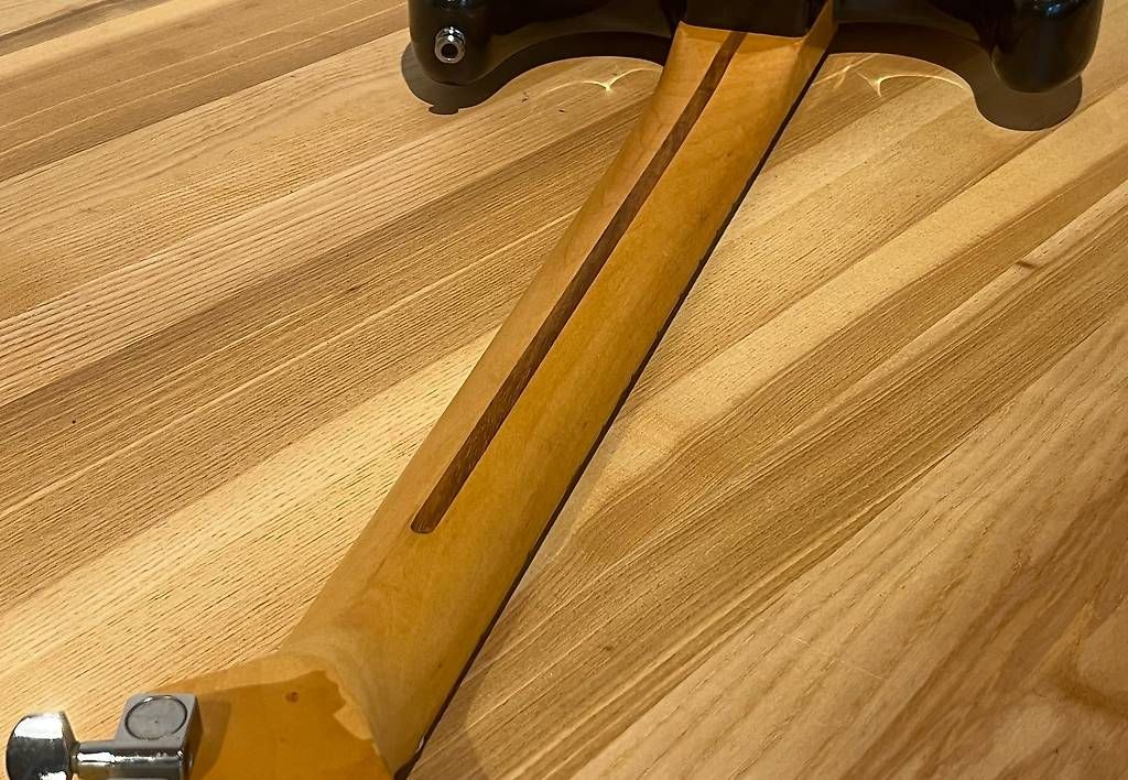 Strumenti musicali: Guitare électrique Fender Stratocaster 1997 – Usato da lausanne venduto da nymee123 7