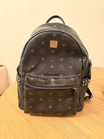 MCM Rucksack in Schwarz mit Nieten - Top Zustand!