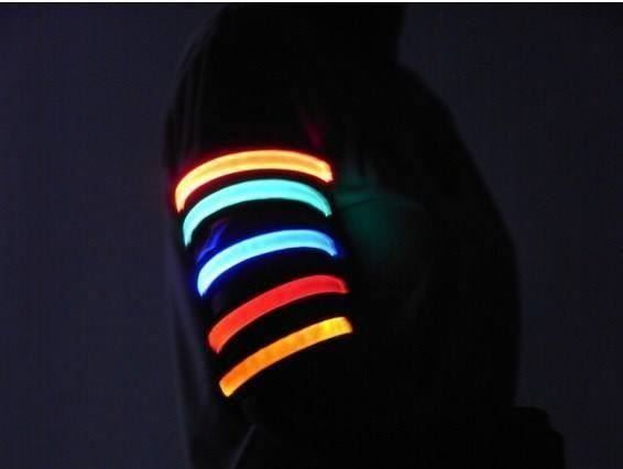 Protezioni & Imbottiture: Inline Skating - LED Leuchte 42cm( NEU ) – Nuovo e nell'imballaggio originale da Arth venduto da 100i 1