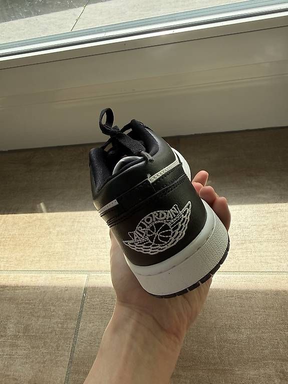 Scarpe da uomo: Nike Air Jordan 1 Low Panda – Usato da Reinach AG venduto da mar_2b6t 3