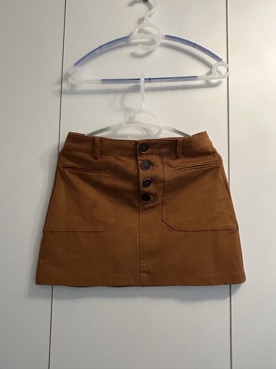 Gonne: Trendiger Minirock in Cognac-Braun, Grösse 36 – Nuovo (secondo la descrizione) da Zürich venduto da LeaMilj