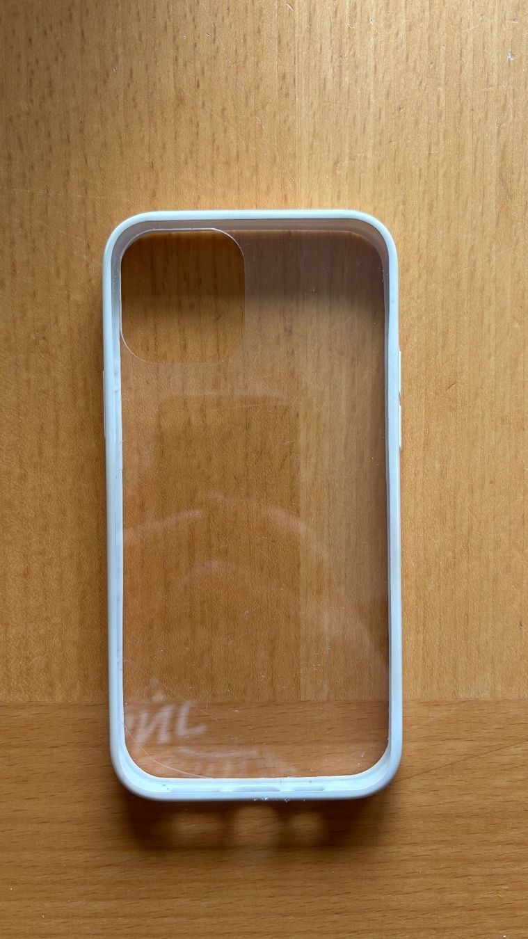 Cover & Protezioni schermo: Coque transparente iPhone 12 – Usato da Villarimboud venduto da emi_5mrx
