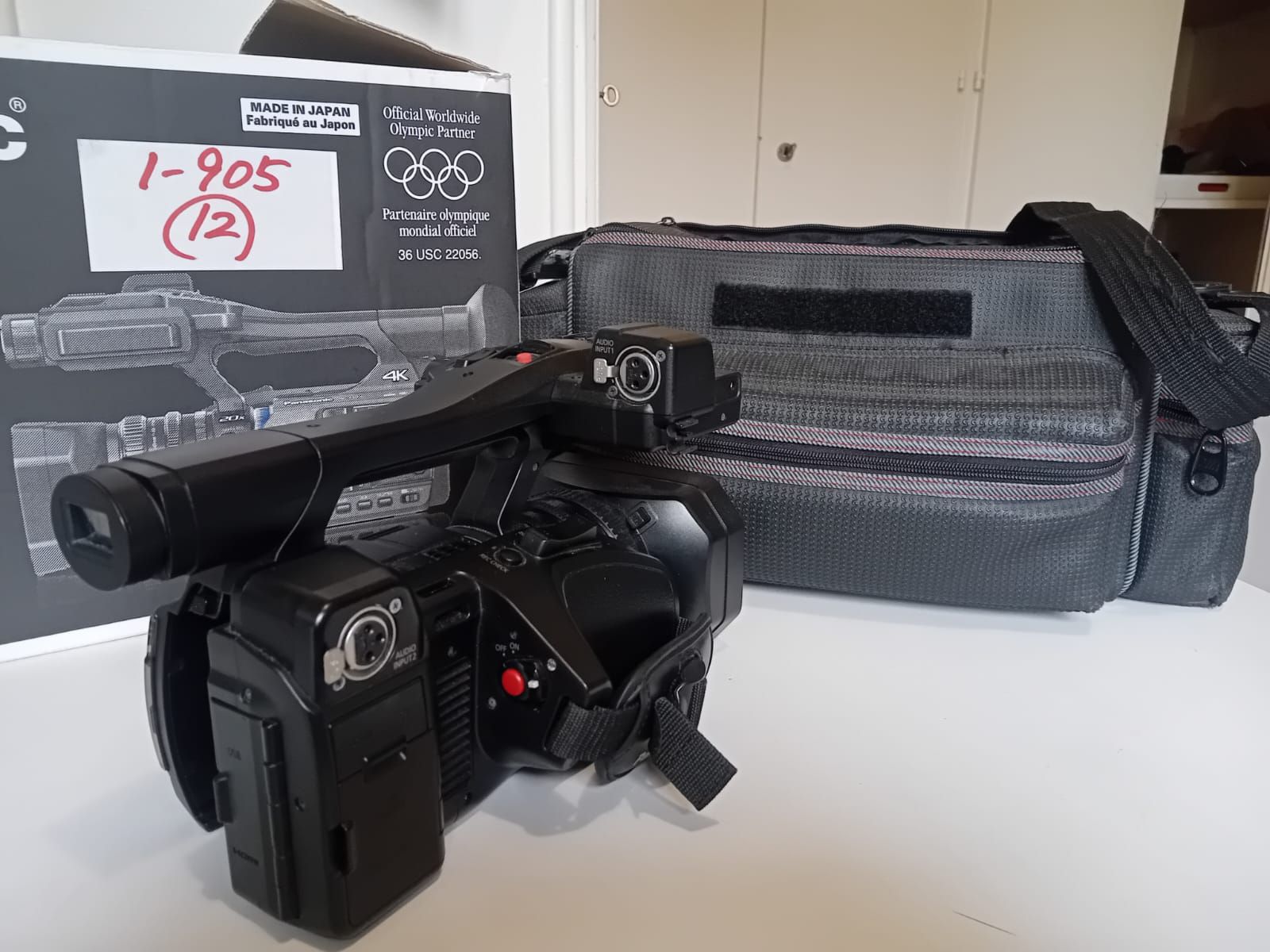 Panasonic Videocamere: kamera panasonic 4k  HC-X1000 – Nuovo (secondo la descrizione) da Lausanne venduto da tal_8ntx 1