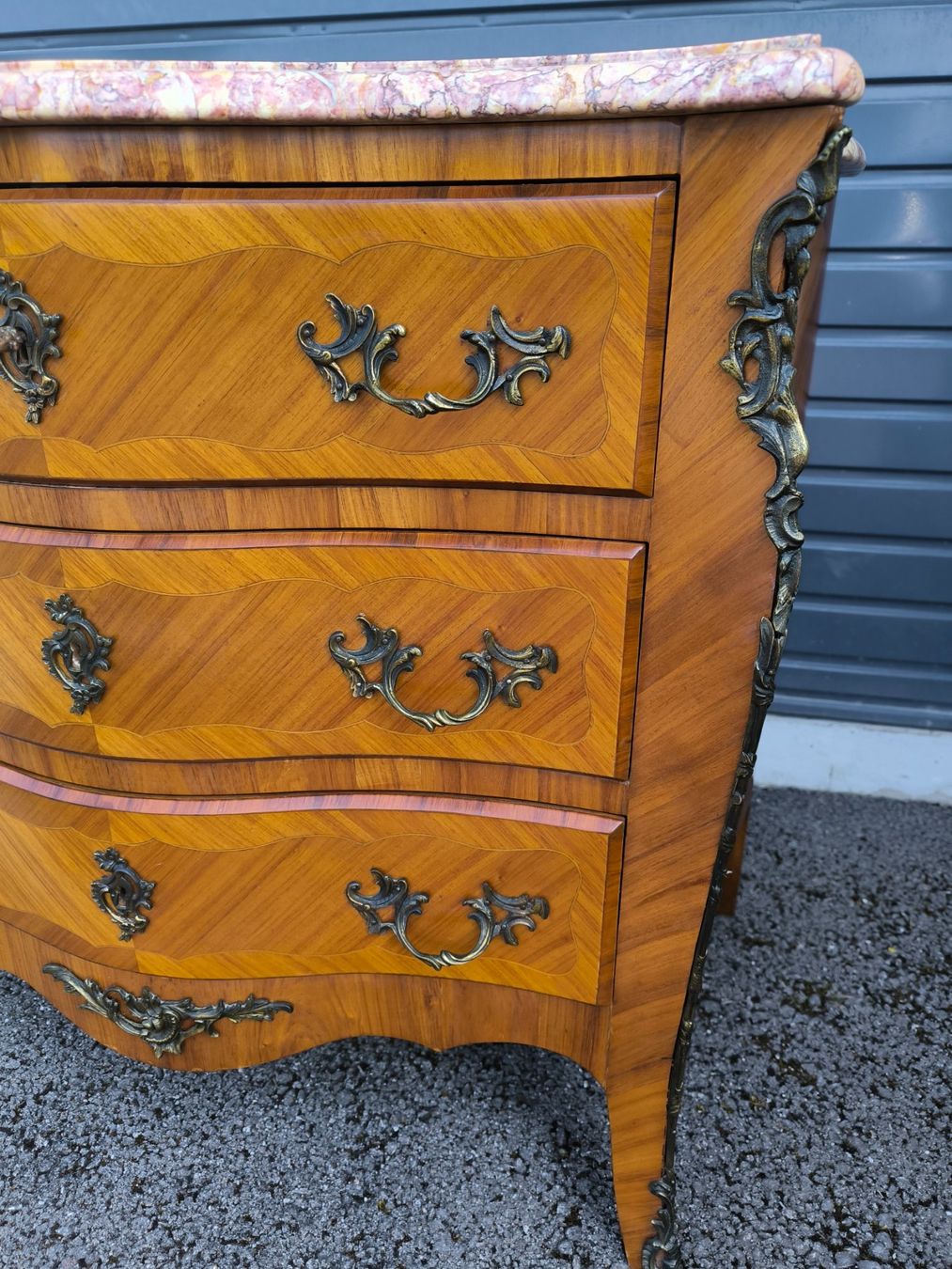 Cassettiere: Commode style Louis XV – Usato da Wittenheim venduto da LeGrenierdeSam 4