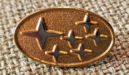 B525 - Pin Subaru Logo Goldig