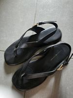 Sandales Tommy Hilfiger la taille 38.