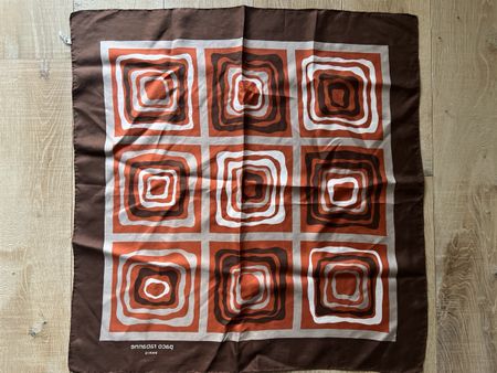 Foulard en soie carré Paco Rabanne -74 cm