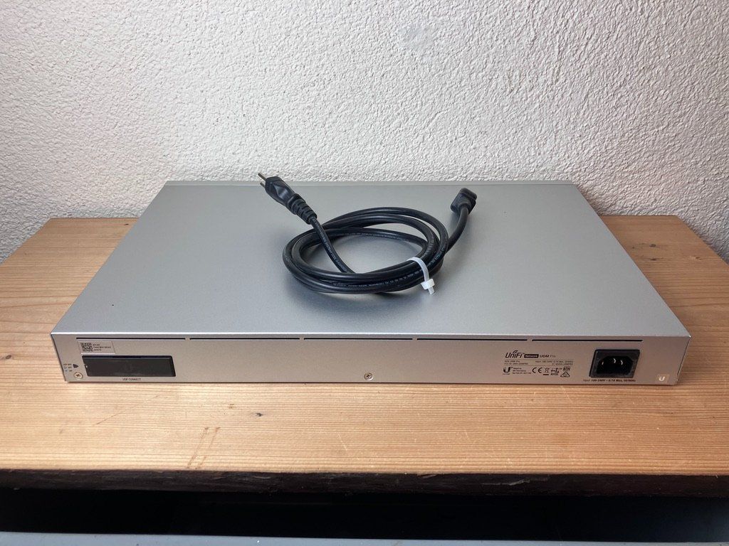 Firewall: Unifi Dream Machine Pro UDM SWX-UDMPRO – Usato da Fislisbach venduto da Promo 4