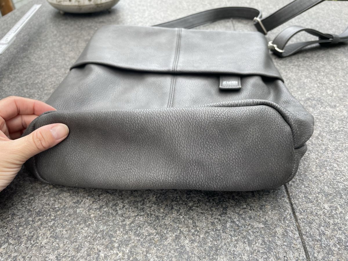 Zwei Borse da donna: Umhängetasche ZWEI Top – Usato da Niederbüren venduto da poschti 8