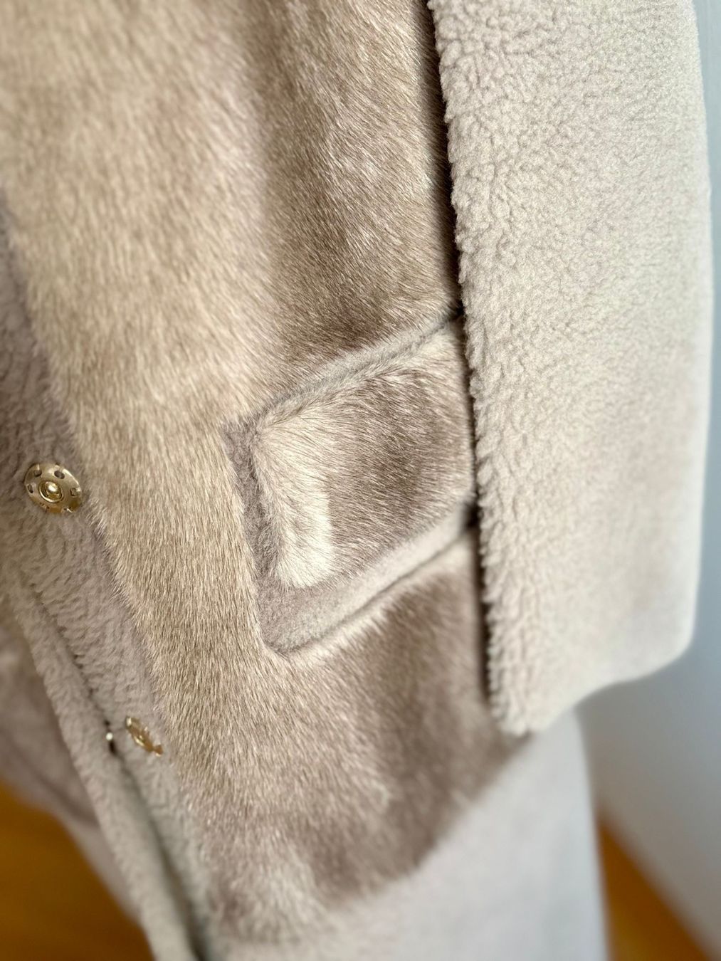 Nerz Cappotti: BLANCHA Saga Furs mantello – Usato da Rancate venduto da FiorAngela011 1