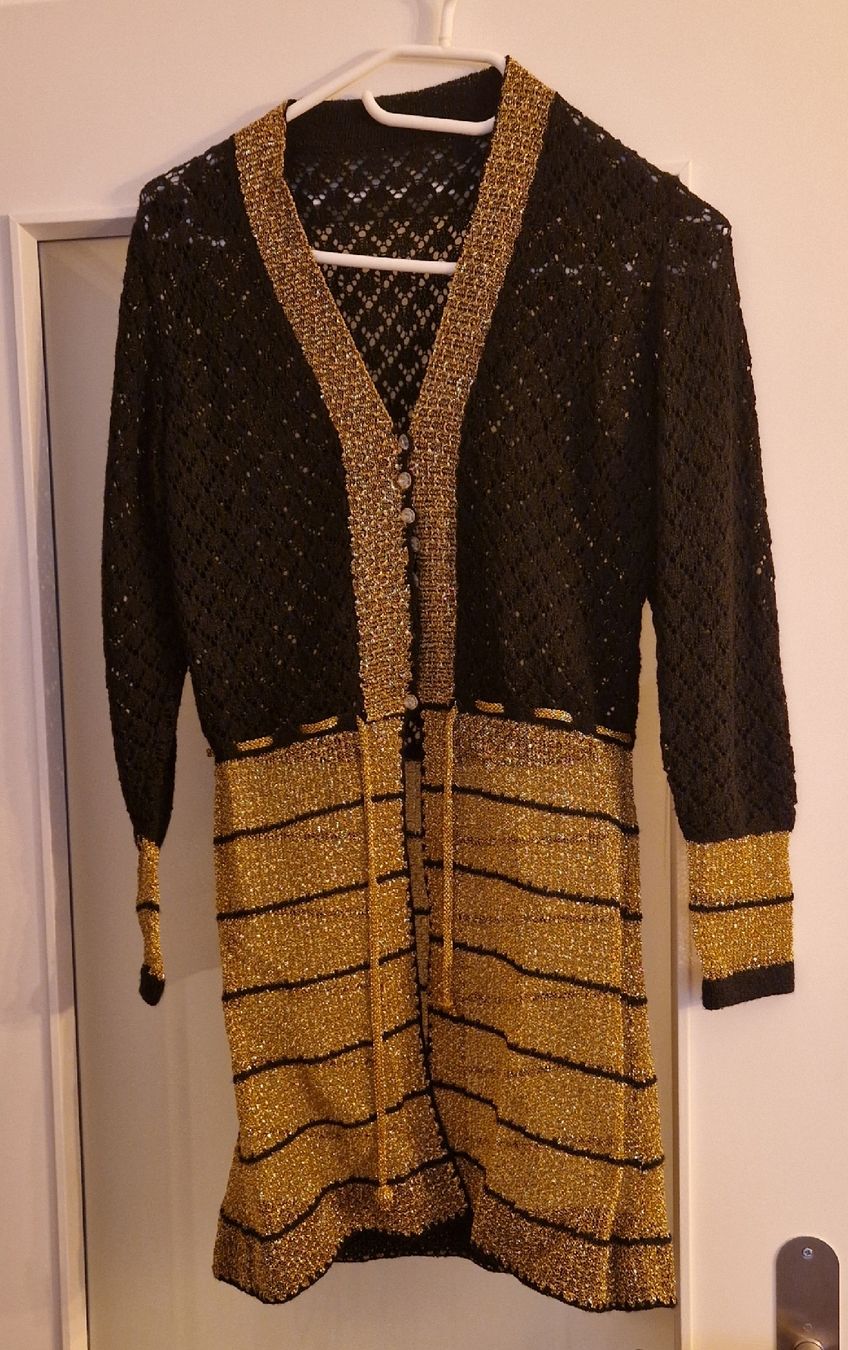 Maglioni & Felpe: pull pour femme grandeur M – Usato da Couvet venduto da Pioune