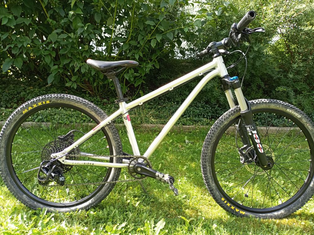Early Rider 24