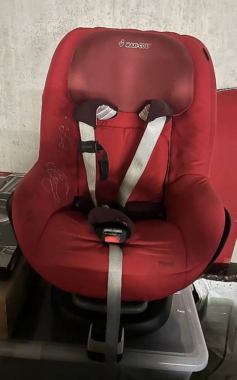 Seggiolini per auto: Kindersitz von MaxiCosi  – Usato da Schöfflisdorf venduto da ebner 1