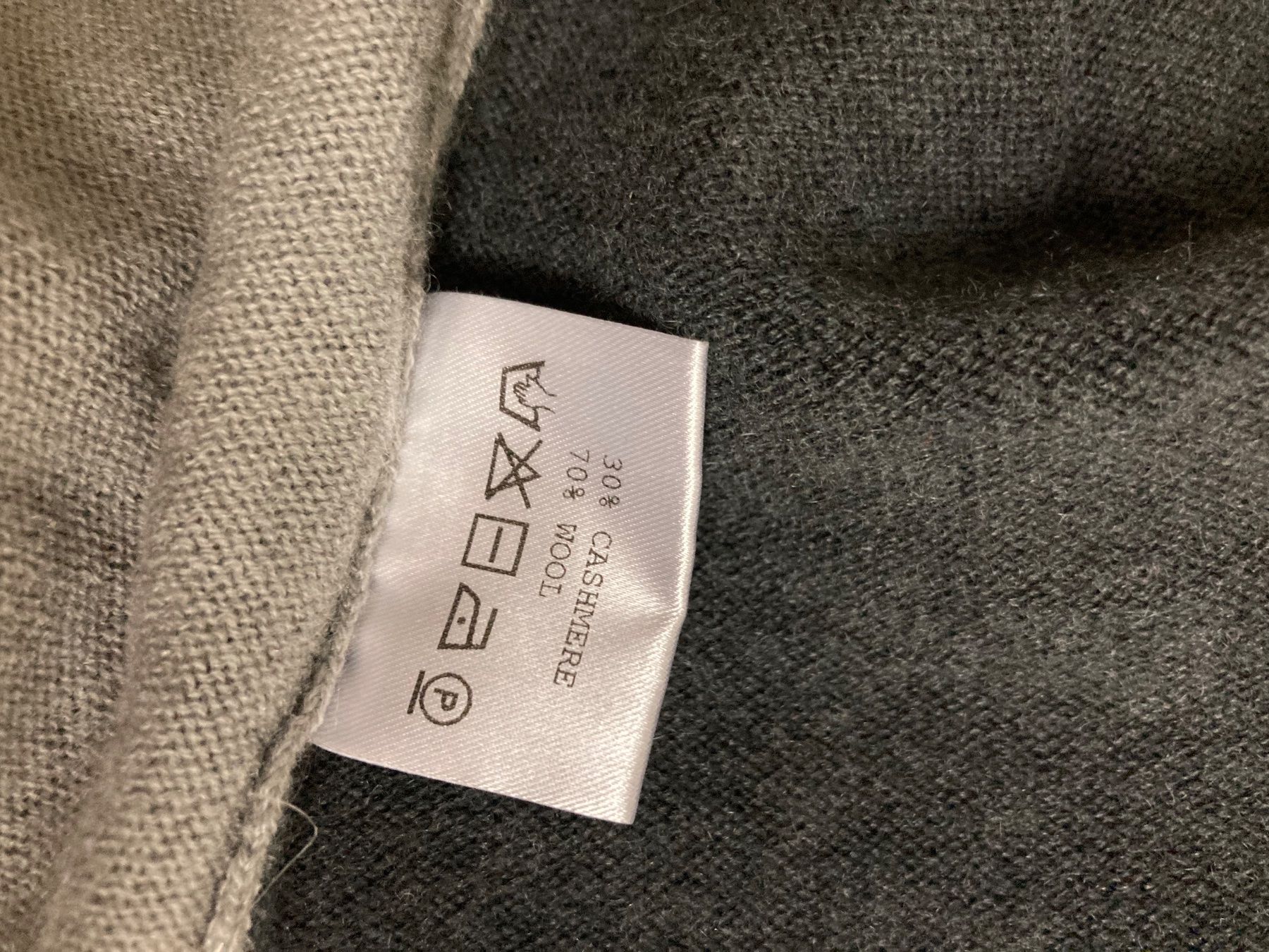 Maglioni & Felpe: Knit Knit Kaschmir / Wolle Pulli Gr. S – Usato da Unterägeri venduto da Jutka_04 6